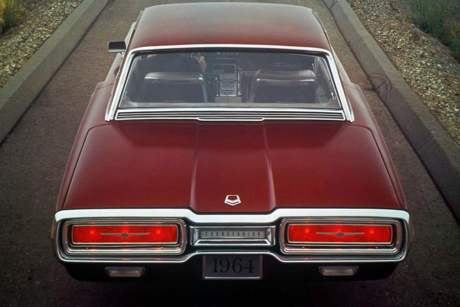  Ford Thunderbird 1964 года  (фото 4 из 5)